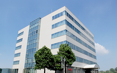 スクロールグループは、どんな会社？